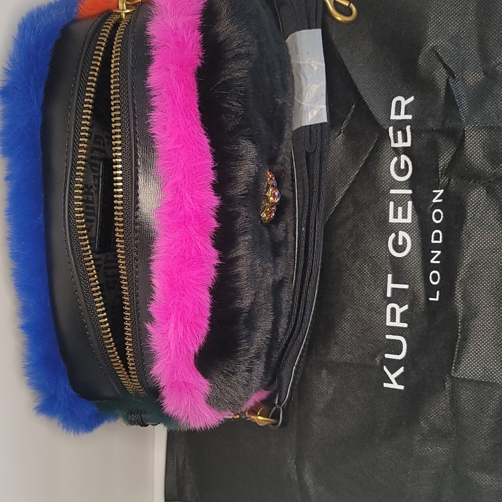 - KURT GEIGER LONDON Kensington Medium Camera Black Leather Crossbody Bag - Picture 9 of 12